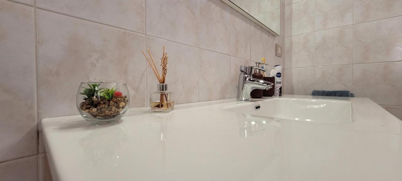 Dimora Larius Apartment Como Ngoại thất bức ảnh