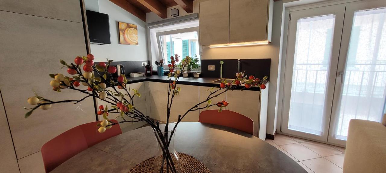 Dimora Larius Apartment Como Ngoại thất bức ảnh